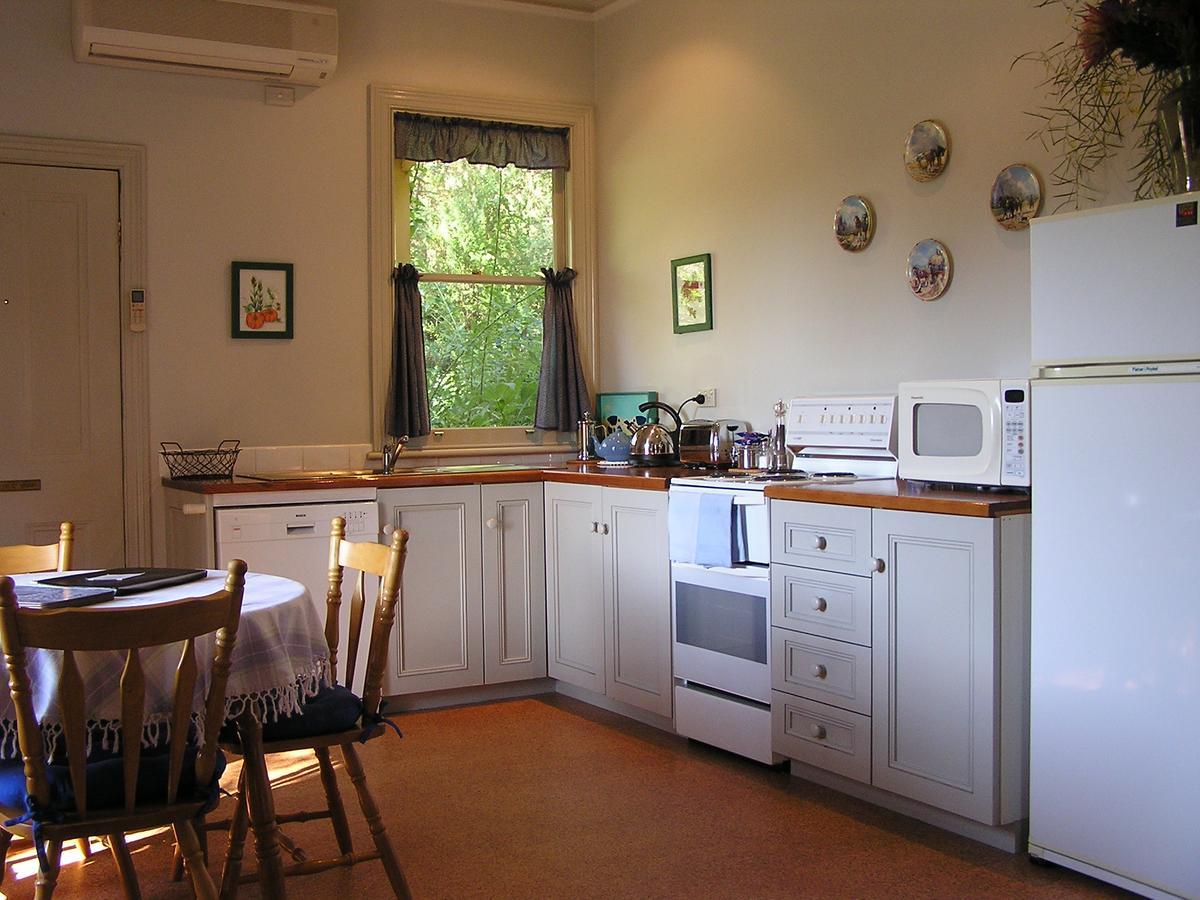柠檬水溪小屋酒店 洛恩 外观 照片